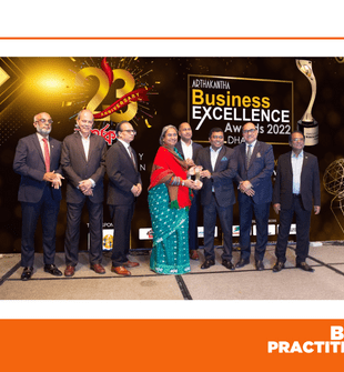 Md Shakawath Hossain receives the ‘Best Hospitality Business Professional of the Year’ award